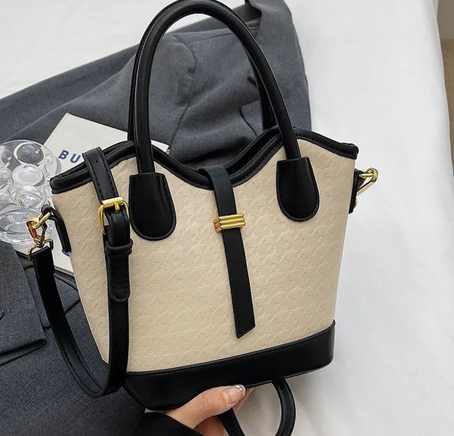 Straw Pattern Bag
