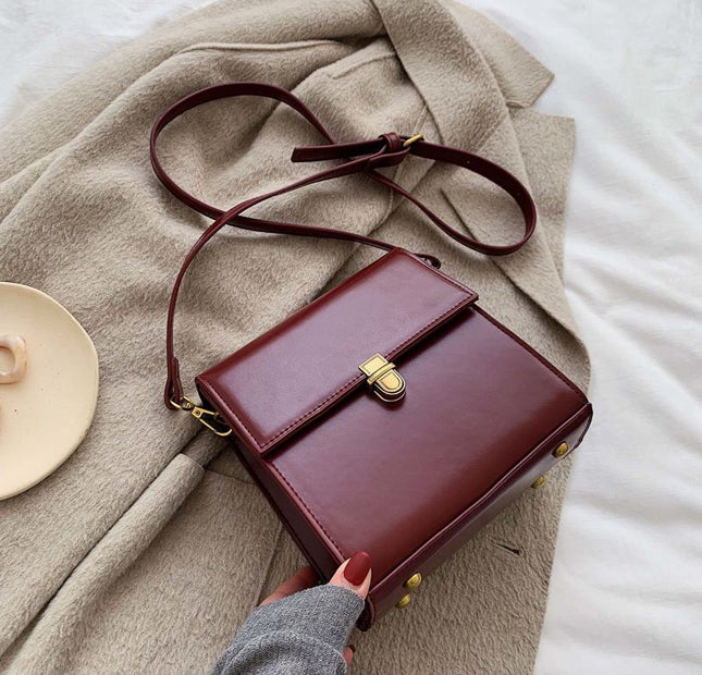 Mini Push Button Flap - Burgundy