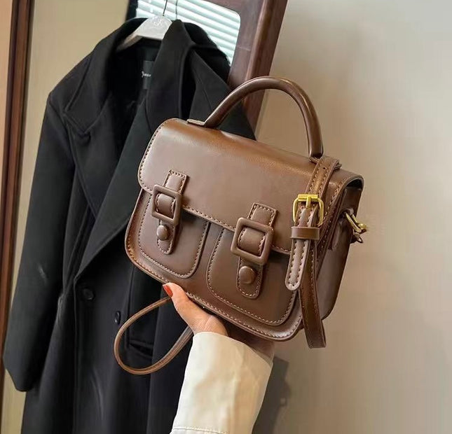 Cambridge Buckle Style - Chocolate