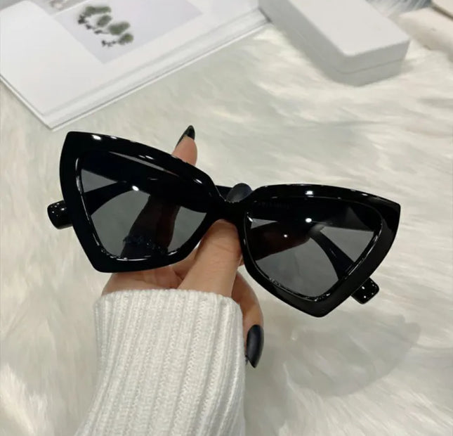 Cat Eye - Black